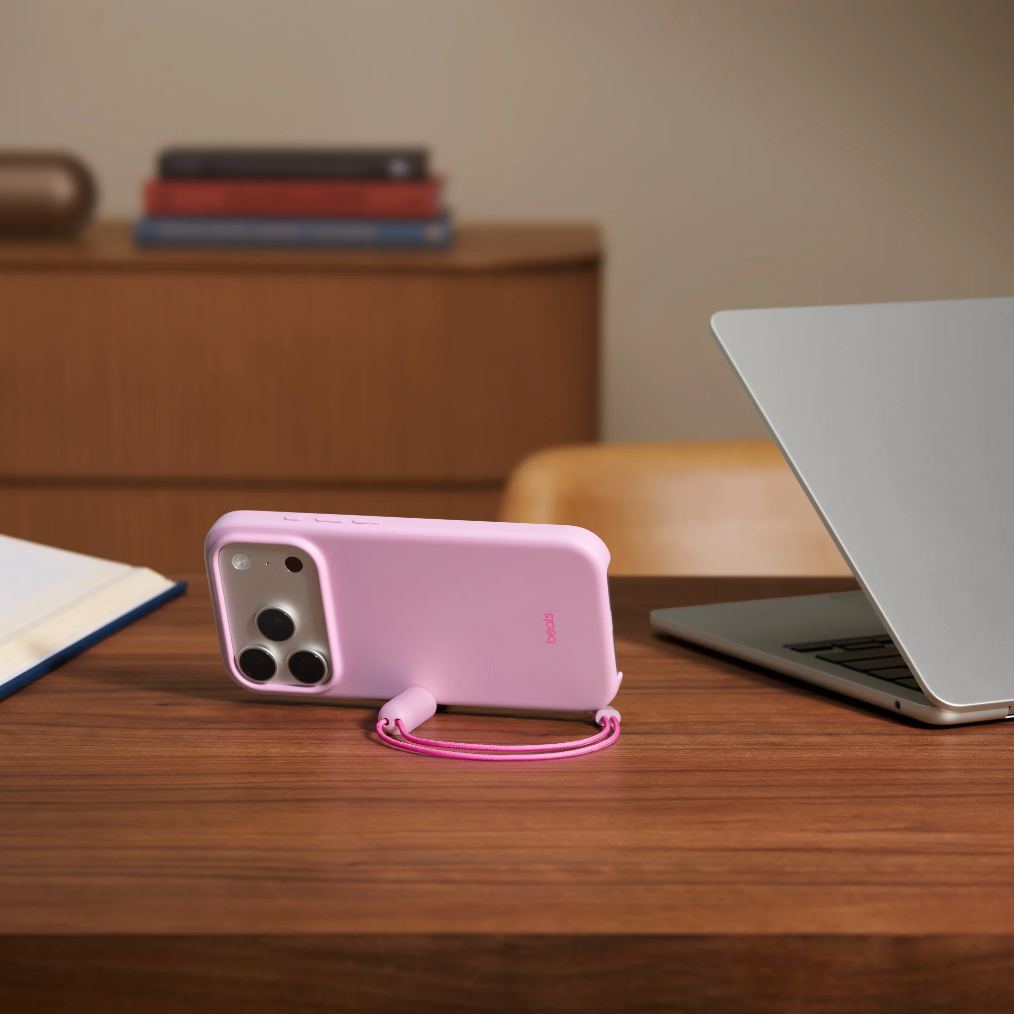 Capa Beats Kickstand iPhone 17 Pro Rosa - Image 2